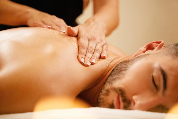 Male to Male Massage service in Acaraayur Spa-Full body Massage Service in chennai | near me